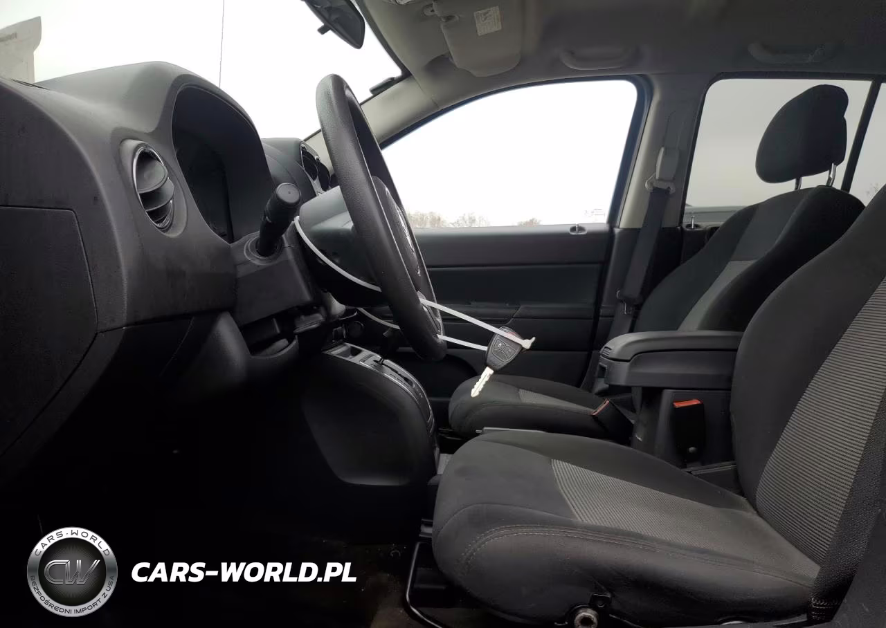 2015 Jeep Compass Sport VIN:1C4NJDBB8FD108361 - 7