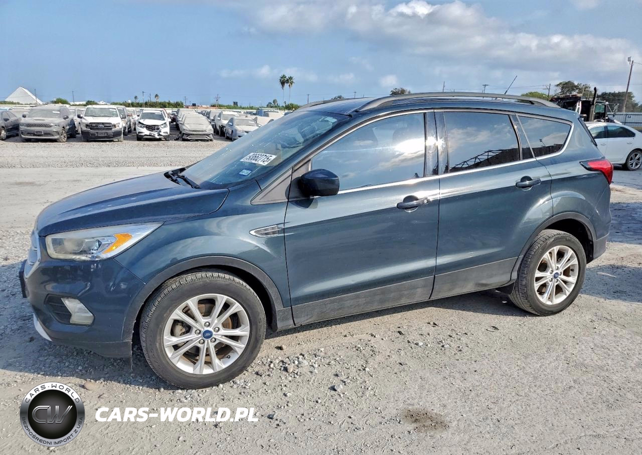 2019 Ford Escape Sel
