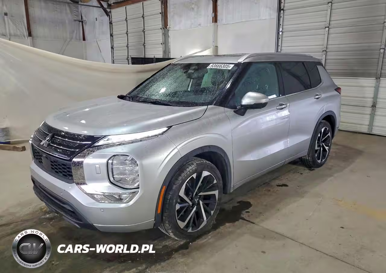 2022 Mitsubishi Outlander Sel