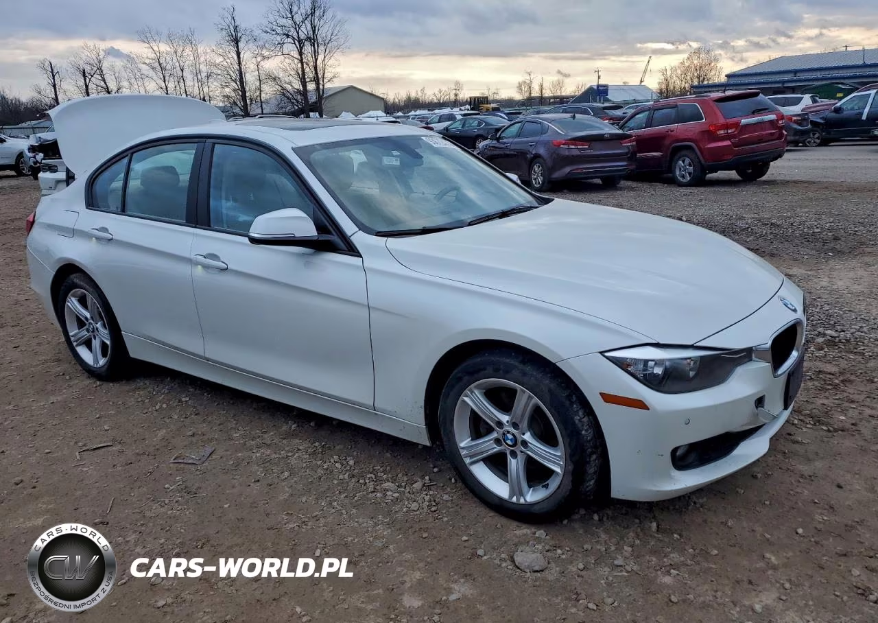 2015 BMW 320 I xDrive VIN:WBA3C3C52FK201387 - 4