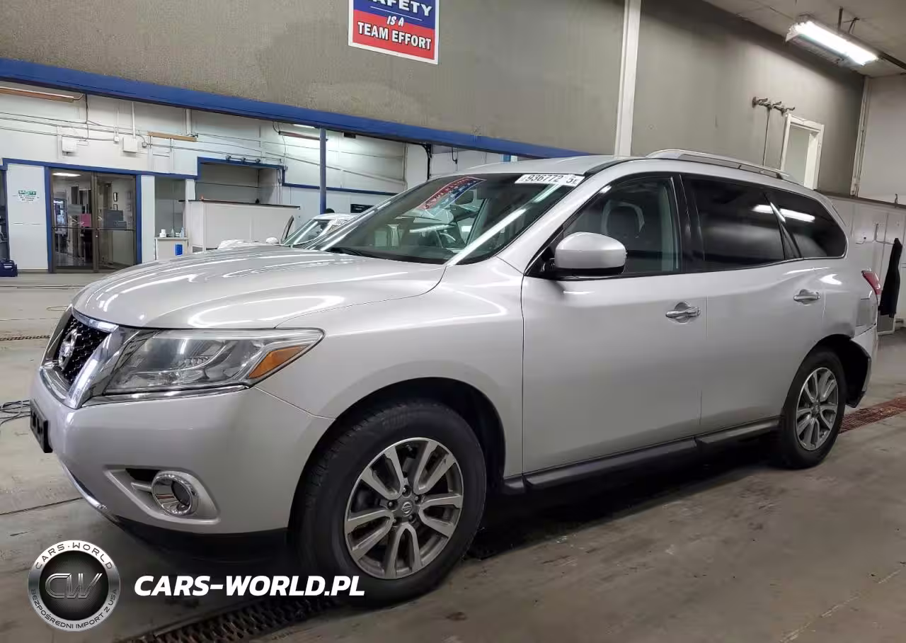 2016 Nissan Pathfinder S