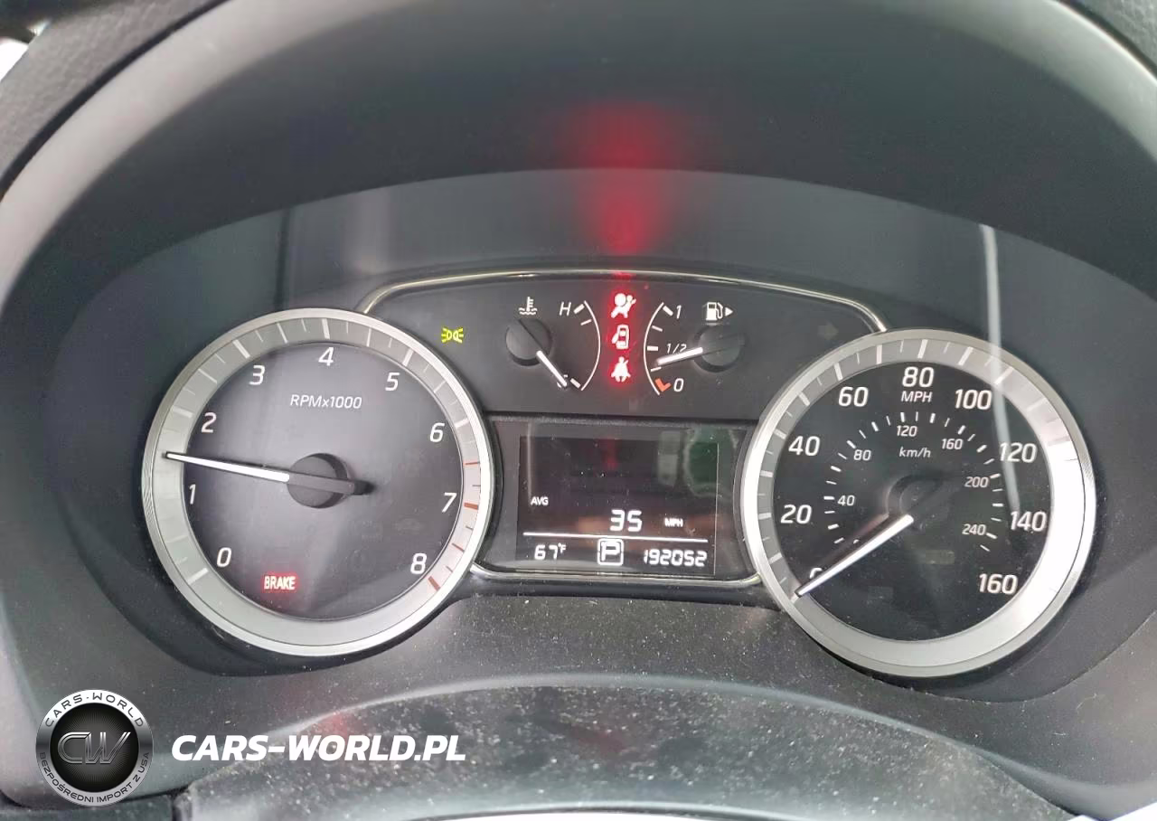 2015 Nissan Sentra S VIN:3N1AB7AP6FY378506 - 9