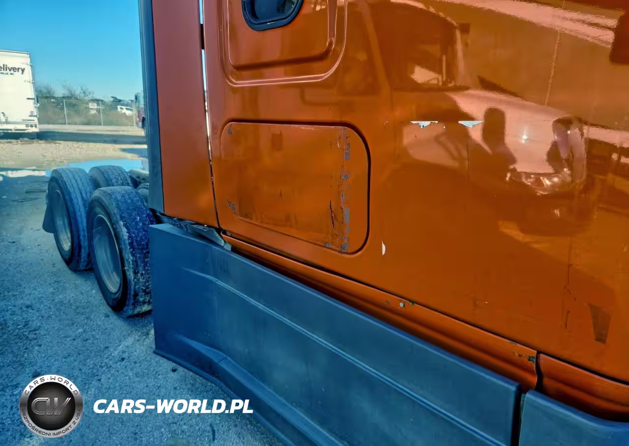 2016 Freightliner Cascadia 125 Semi Truck VIN:3AKJGLDR0GSGX9576 - 9