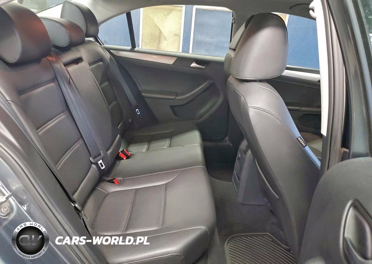 2017 Volkswagen Jetta Se VIN:3VWDB7AJ5HM228500 - 10