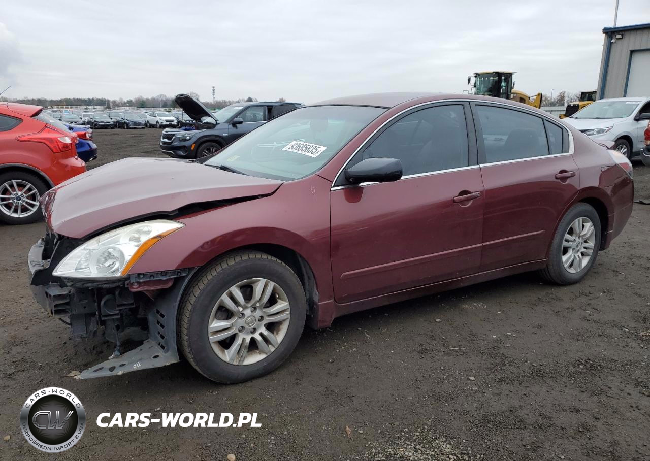 2012 Nissan Altima Base