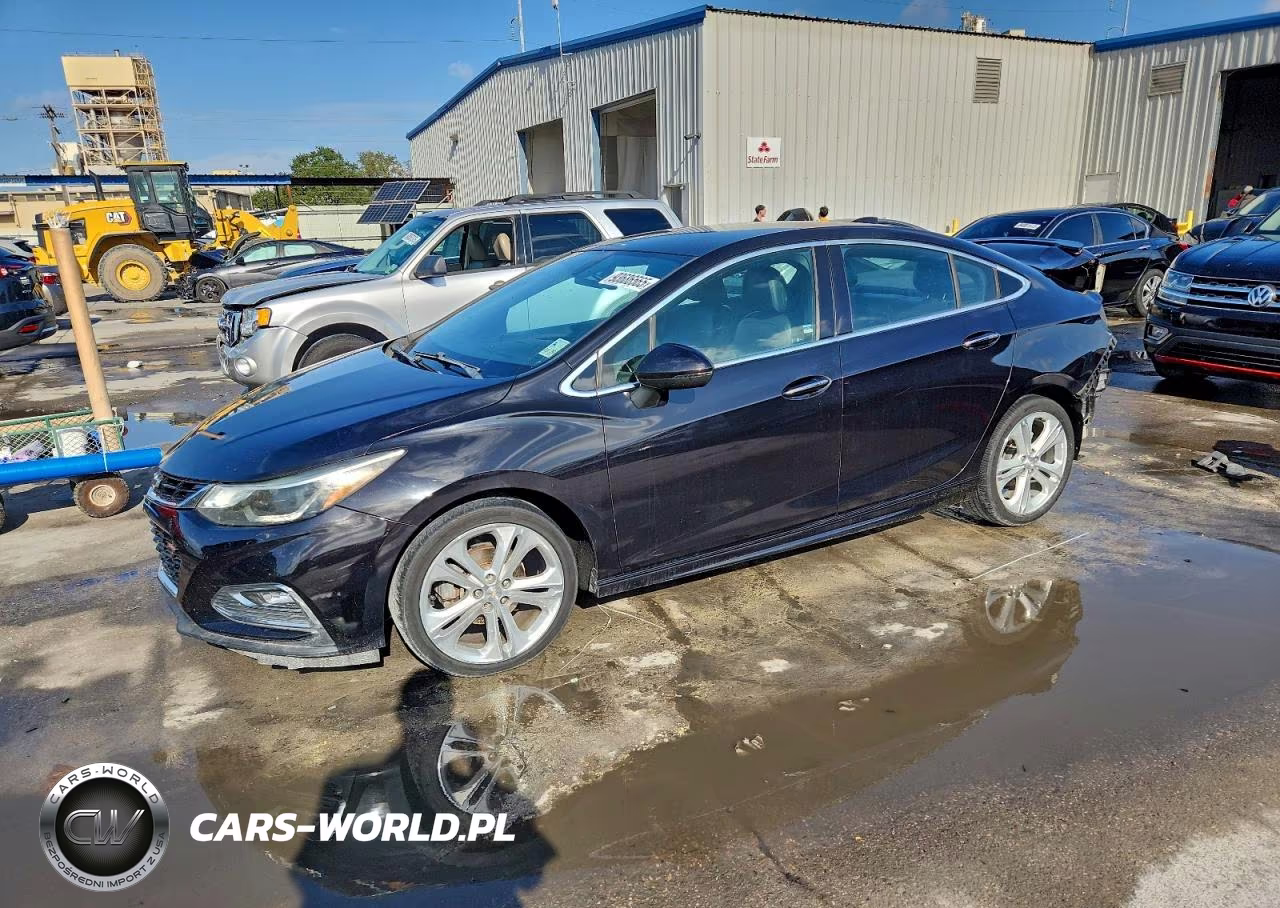2017 Chevrolet Cruze Premier – zdjęcie 1 z 13