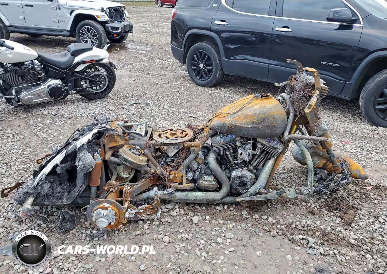 2012 Harley-Davidson Flhtcutg Tri Glide Ultra Classic