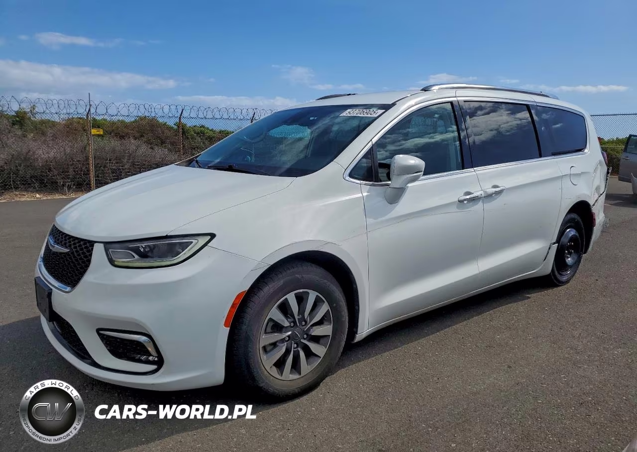 2021 Chrysler Pacifica Touring L