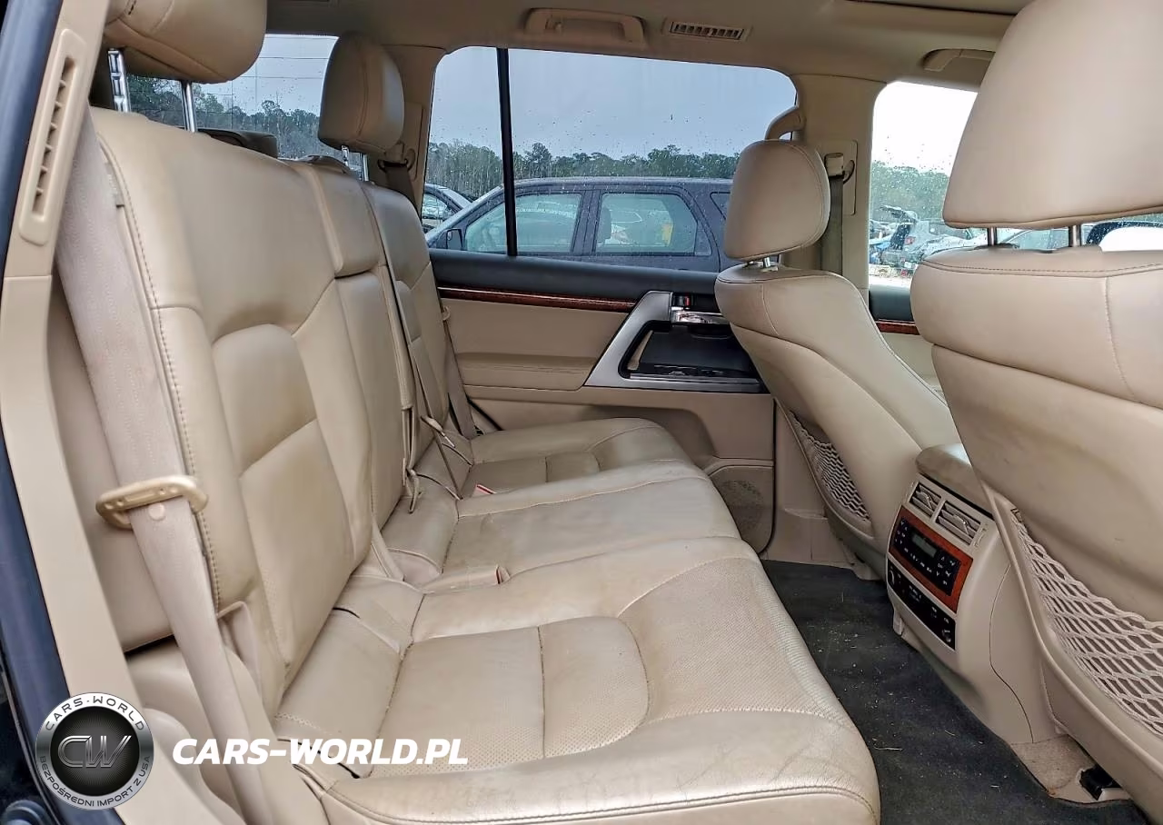 2014 Toyota Land Cruiser VIN:JTMHY7AJ2E4027065 - 11
