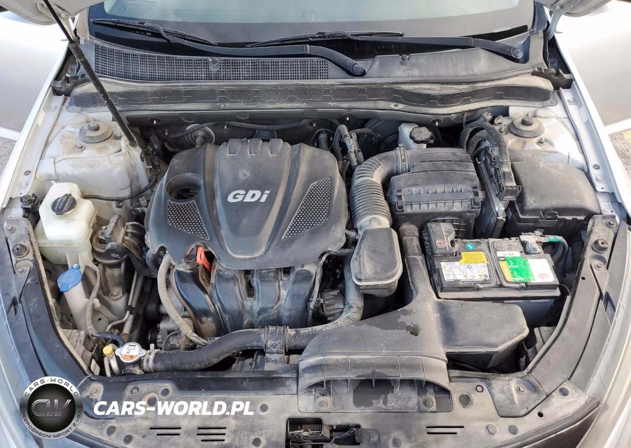 2015 Kia Optima Lx VIN:5XXGM4A74FG505844 - 11