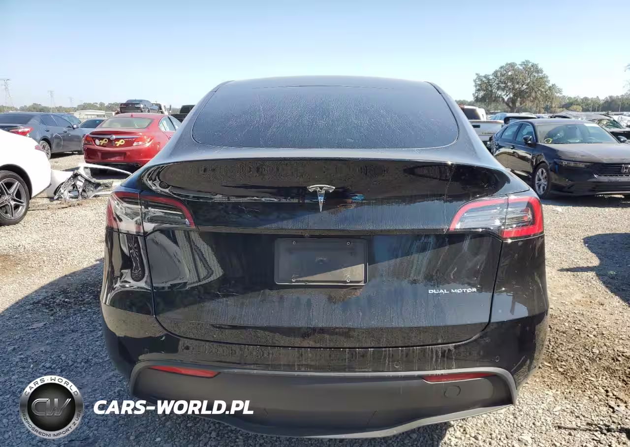 2022 Tesla Model Y VIN:7SAYGDEE1NA003296 - 6