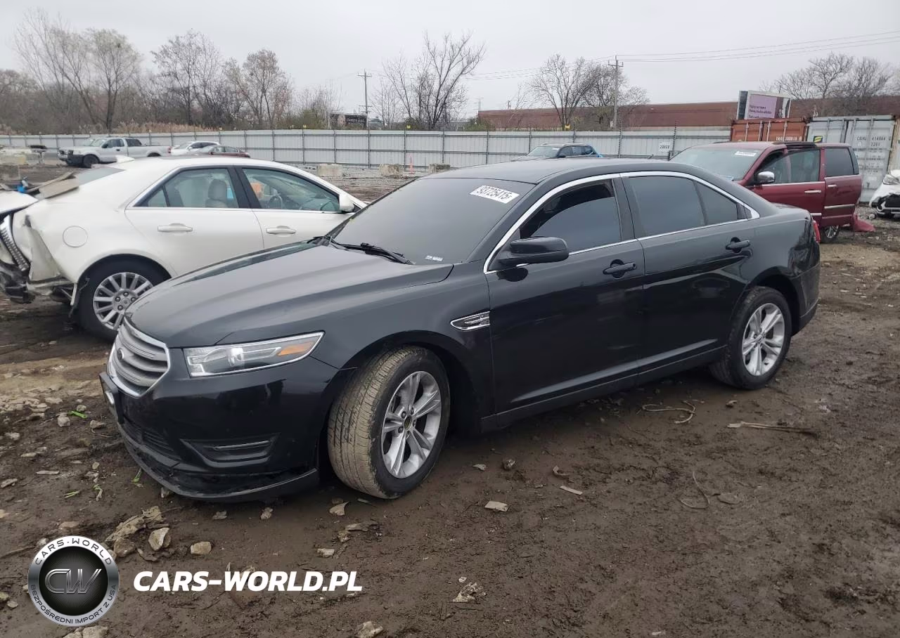 2017 Ford Taurus Sel