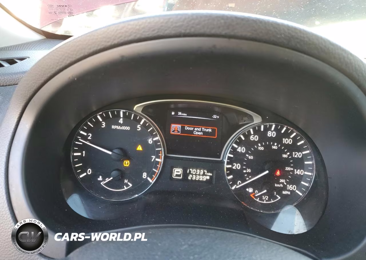 2014 Nissan Altima 2.5 VIN:1N4AL3AP3EC105815 - 9