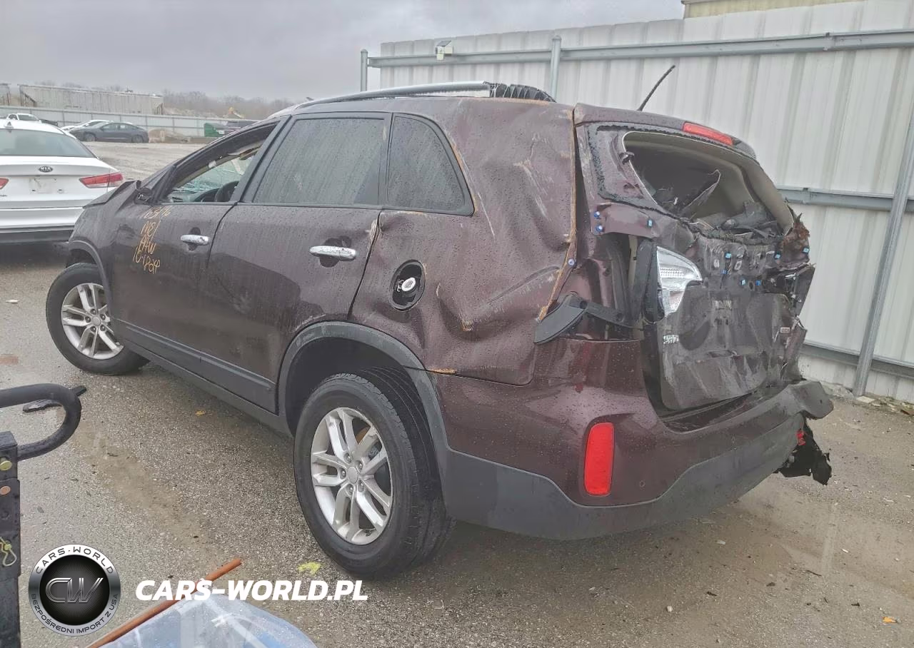 2015 Kia Sorento Lx VIN:5XYKTCA66FG561486 - 2