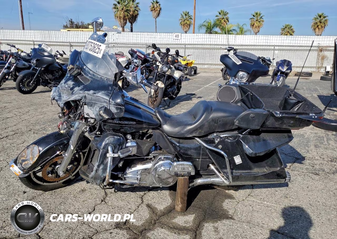 2015 Harley-Davidson Flhtk Ultra Limited VIN:1HD1KEL16FB655162 - 3
