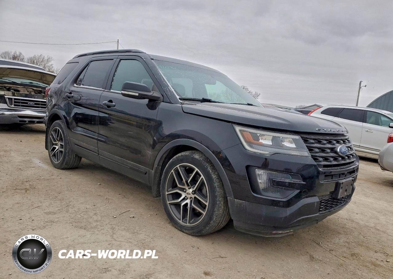 2016 Ford Explorer Sport VIN:1FM5K8GT6GGA04016 - 4