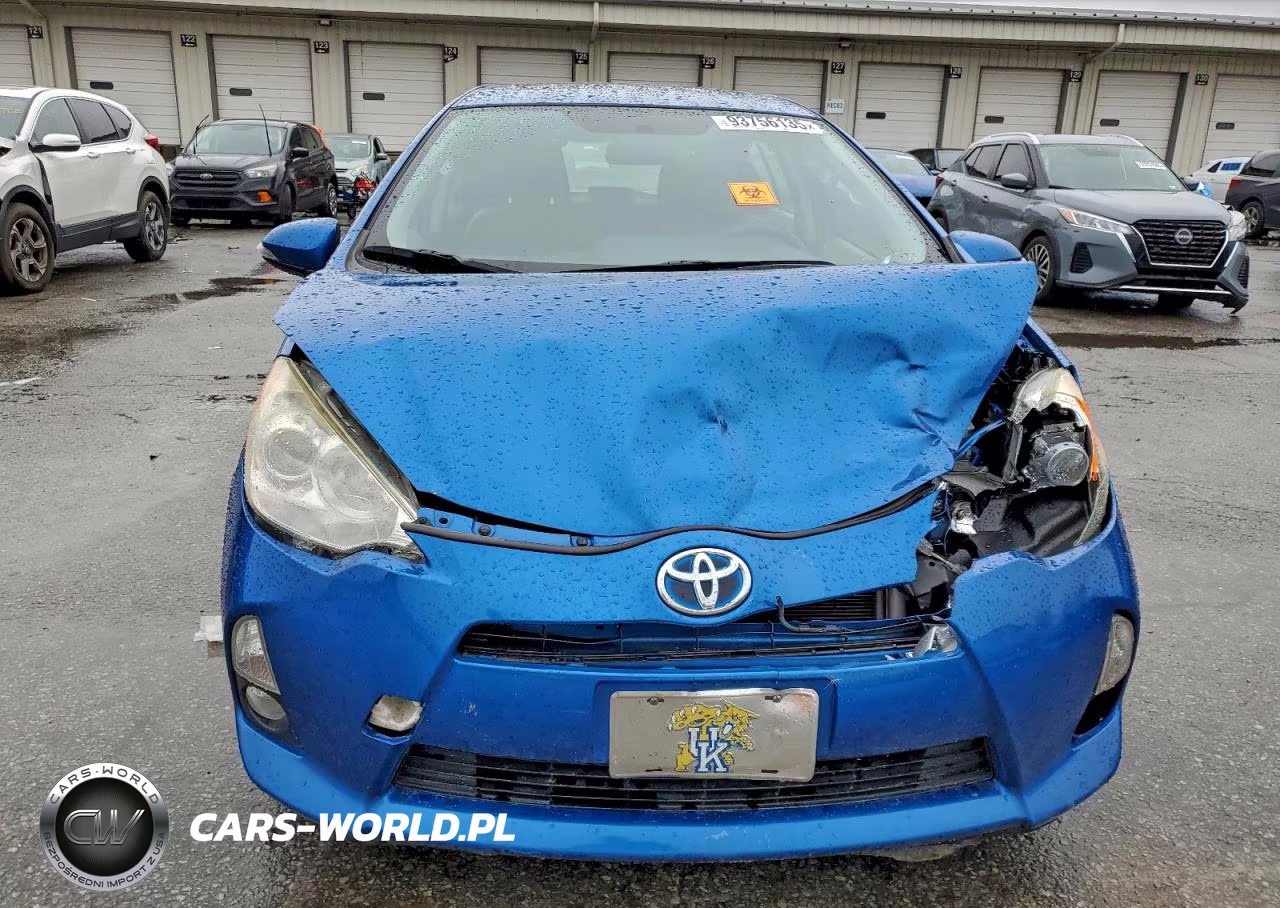 2013 Toyota Prius VIN:JTDKDTB36D1035924 - 5