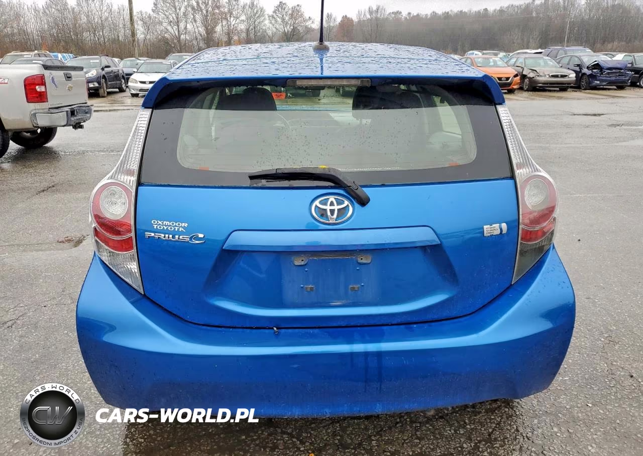 2013 Toyota Prius VIN:JTDKDTB36D1035924 - 6