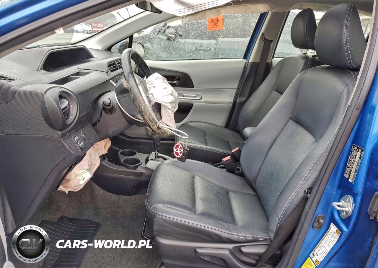 2013 Toyota Prius VIN:JTDKDTB36D1035924 - 7