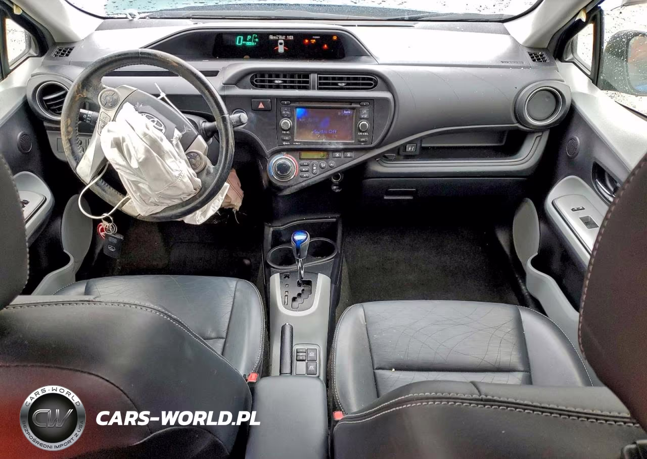 2013 Toyota Prius VIN:JTDKDTB36D1035924 - 8