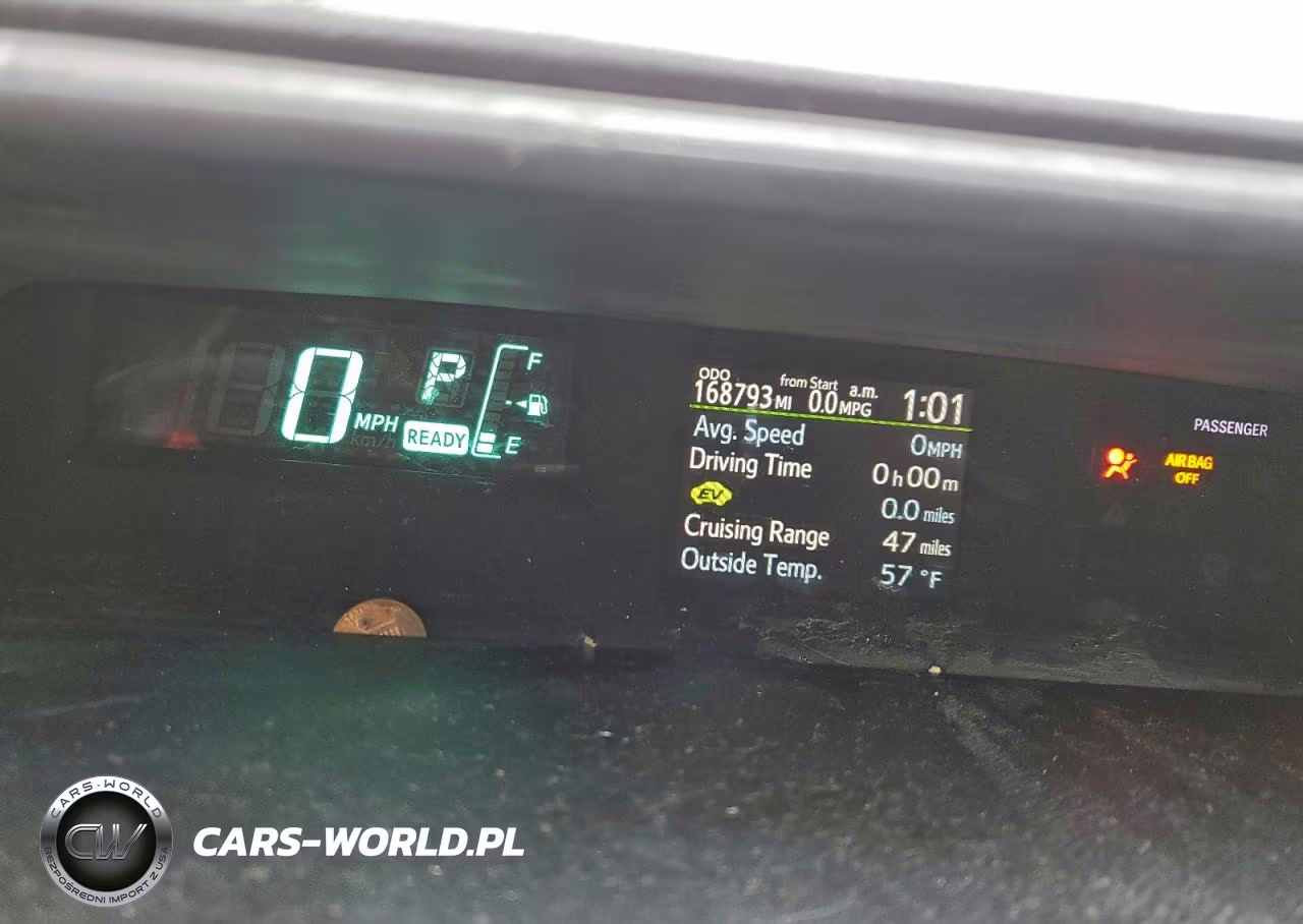 2013 Toyota Prius VIN:JTDKDTB36D1035924 - 9