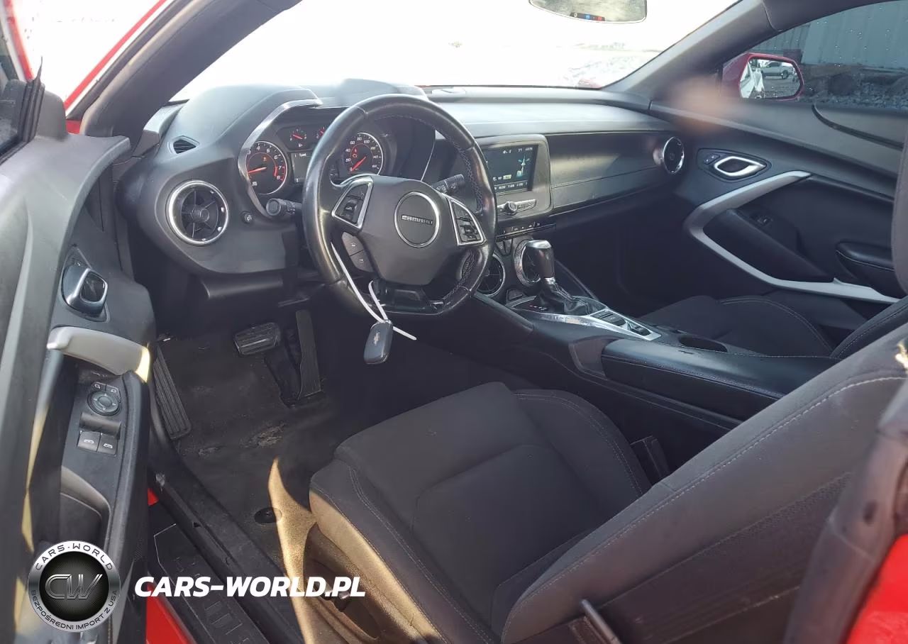 2018 Chevrolet Camaro Lt VIN:1G1FB1RS8J0167621 - 8