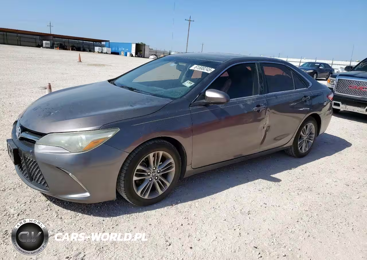 2015 Toyota Camry Le