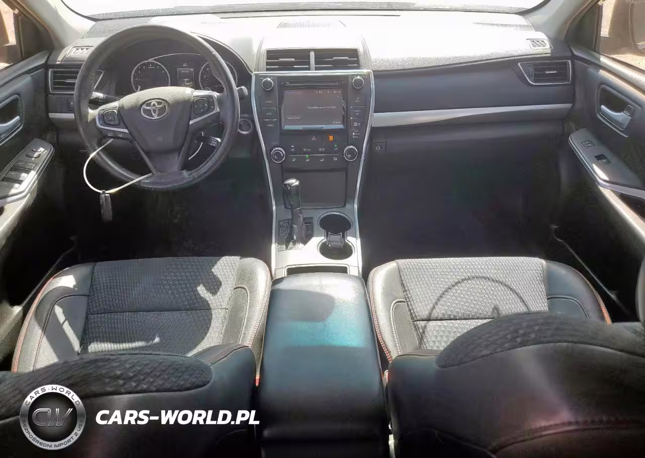 2015 Toyota Camry Le VIN:4T1BF1FK6FU060352 - 8