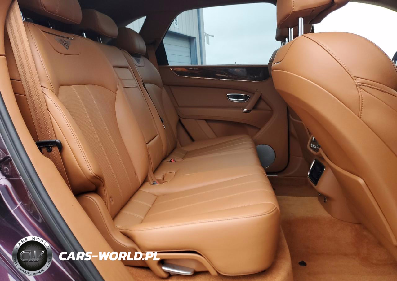 2018 Bently Bentayga VIN:SJAAC2ZV0JC019042 - 11