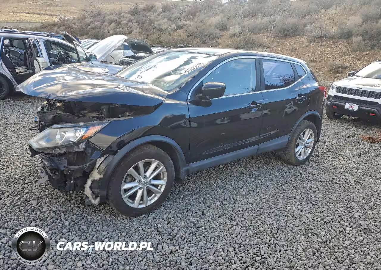 2017 Nissan Rogue Sport S