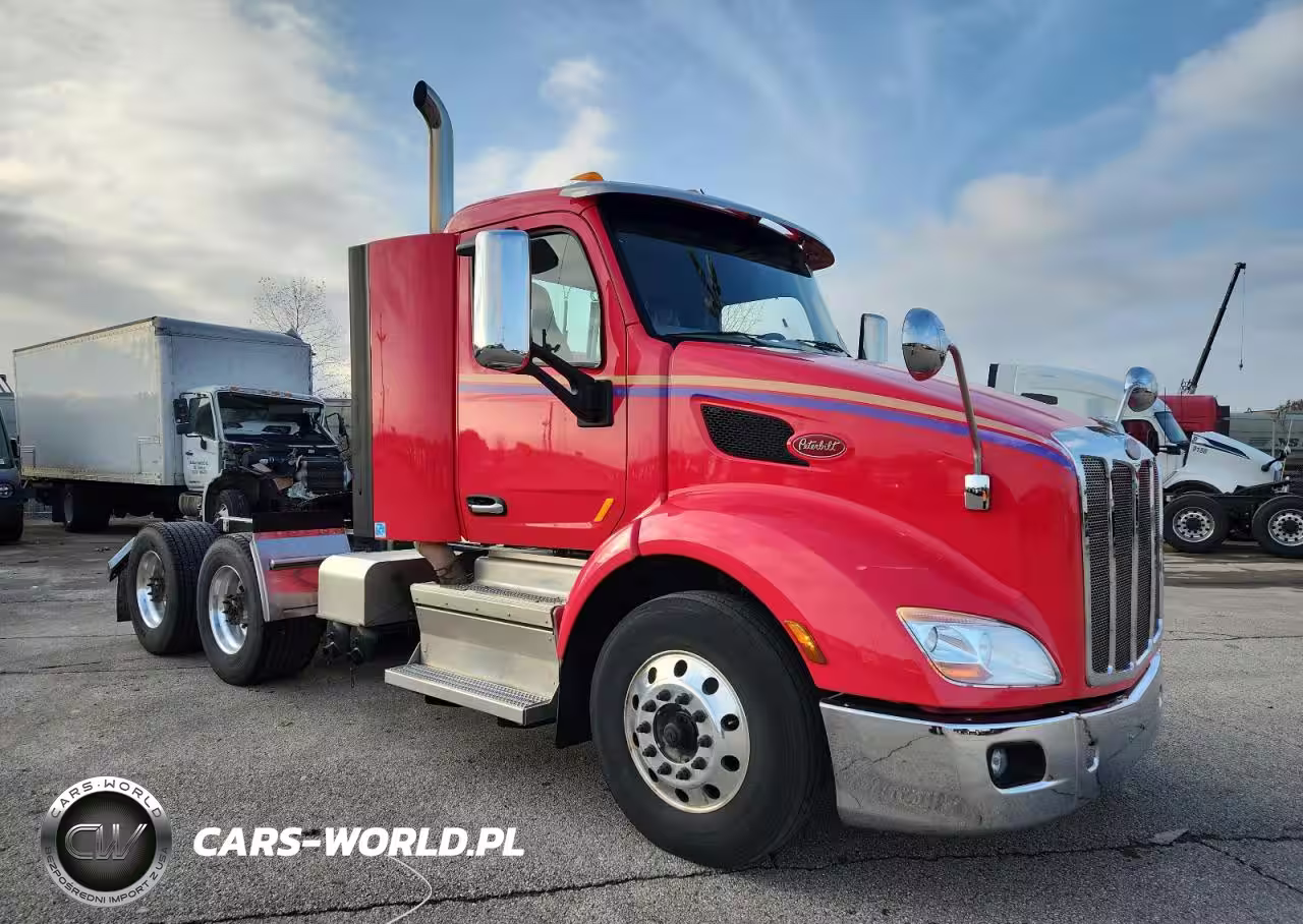 2020 Peterbilt 579 Semi Truck