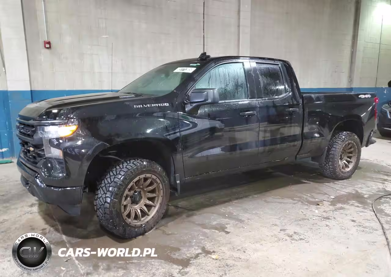 2024 Chevrolet Silverado K1500 Custom