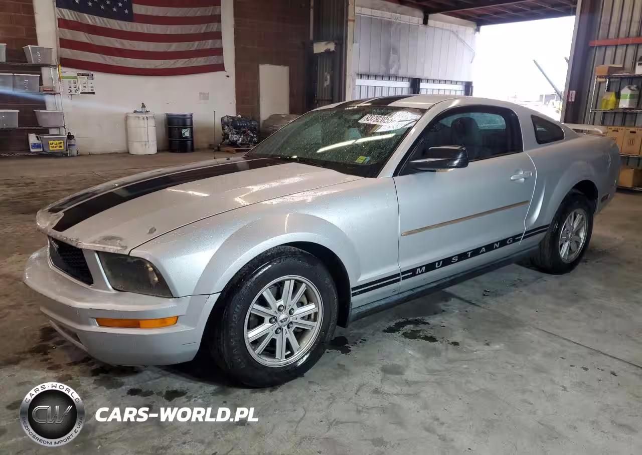 2005 Ford Mustang