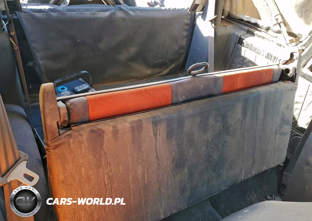 1993 Geo Tracker VIN:2CNBE18U0P6906928 - 10