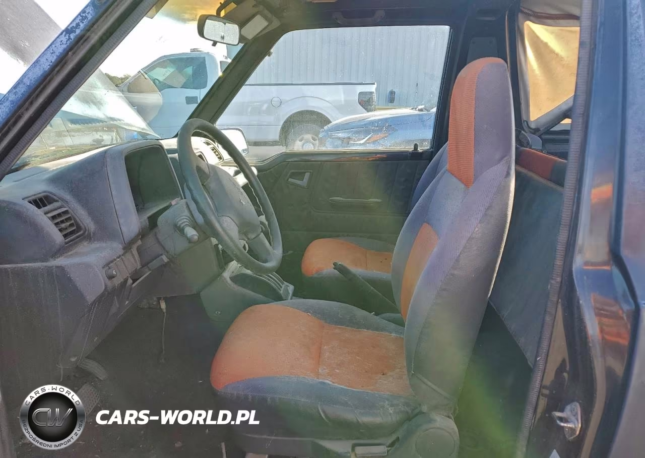 1993 Geo Tracker VIN:2CNBE18U0P6906928 - 7
