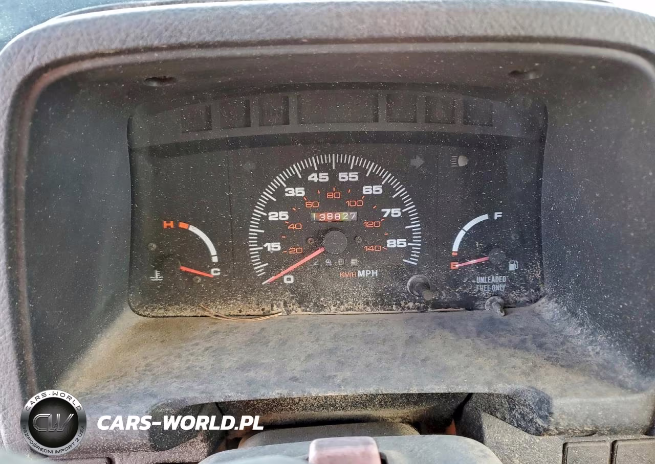 1993 Geo Tracker VIN:2CNBE18U0P6906928 - 9
