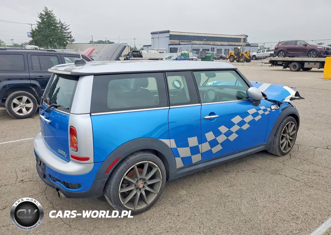 2008 Mini Cooper S Clubman VIN:WMWMM33598TP87682 - 3