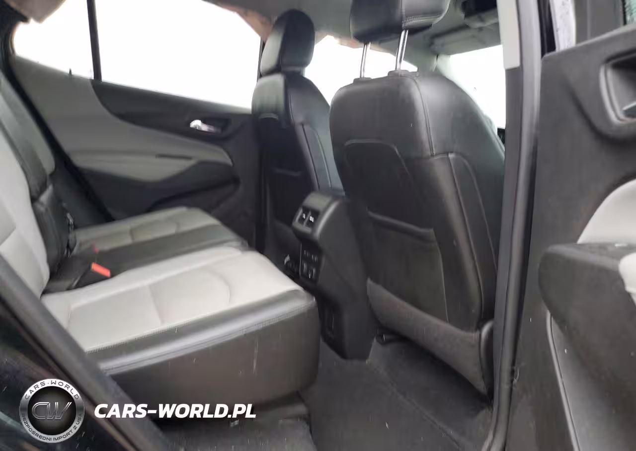 2018 Chevrolet Equinox Premier VIN:3GNAXMEV7JL100295 - 11