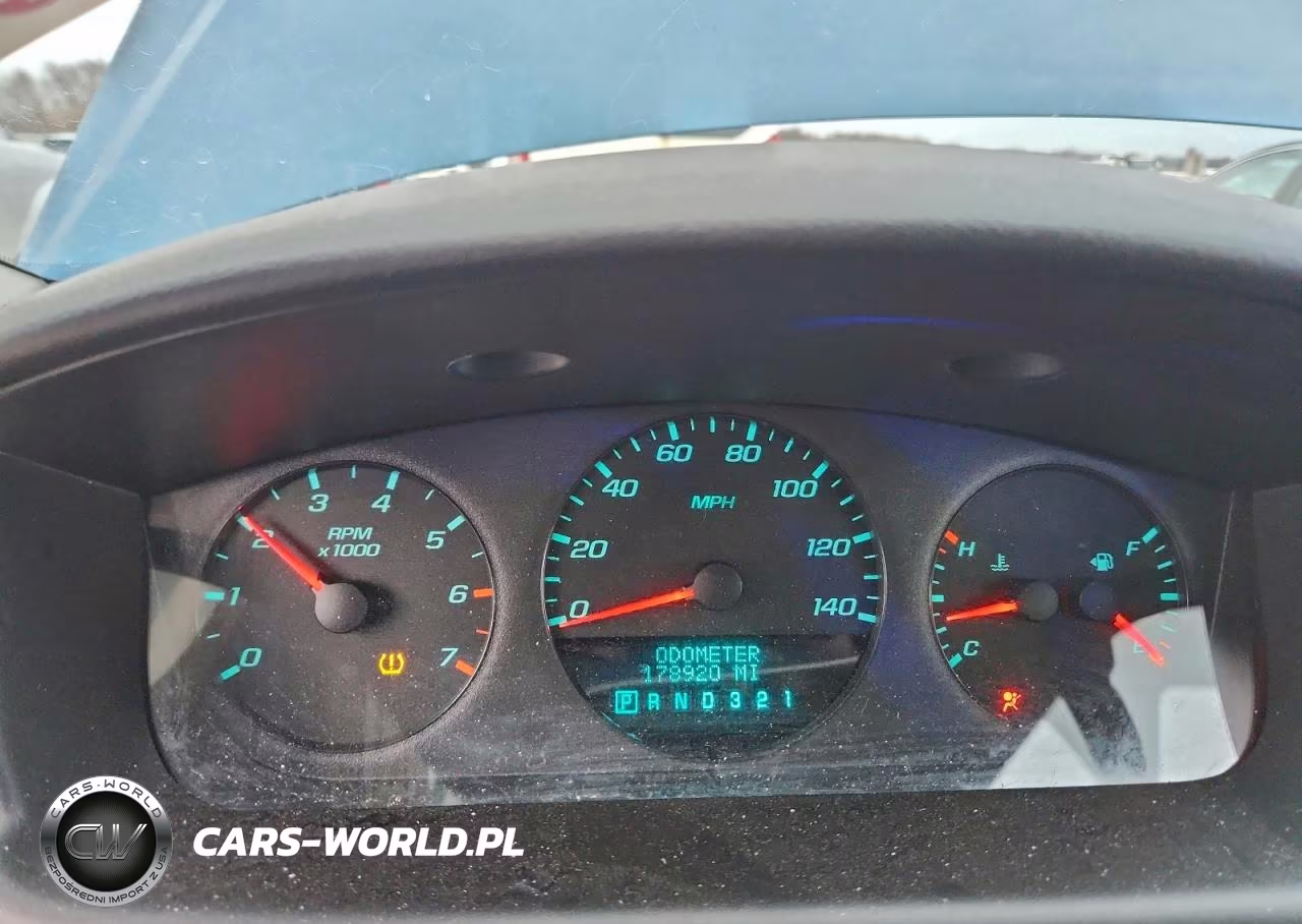 2010 Chevrolet Impala Ls VIN:2G1WA5EK1A1102713 - 9