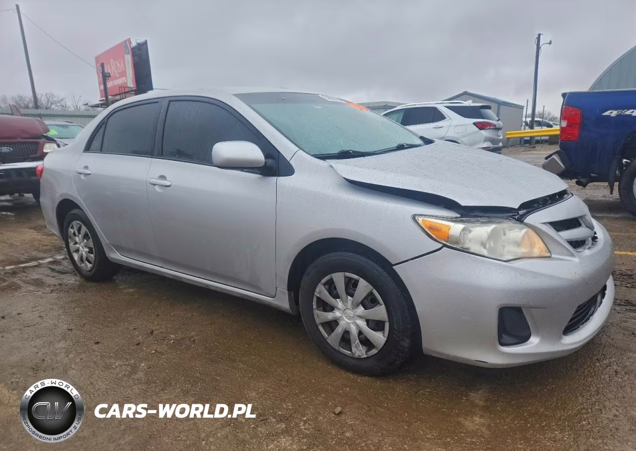 2011 Toyota Corolla Base VIN:2T1BU4EE9BC563324 - 4