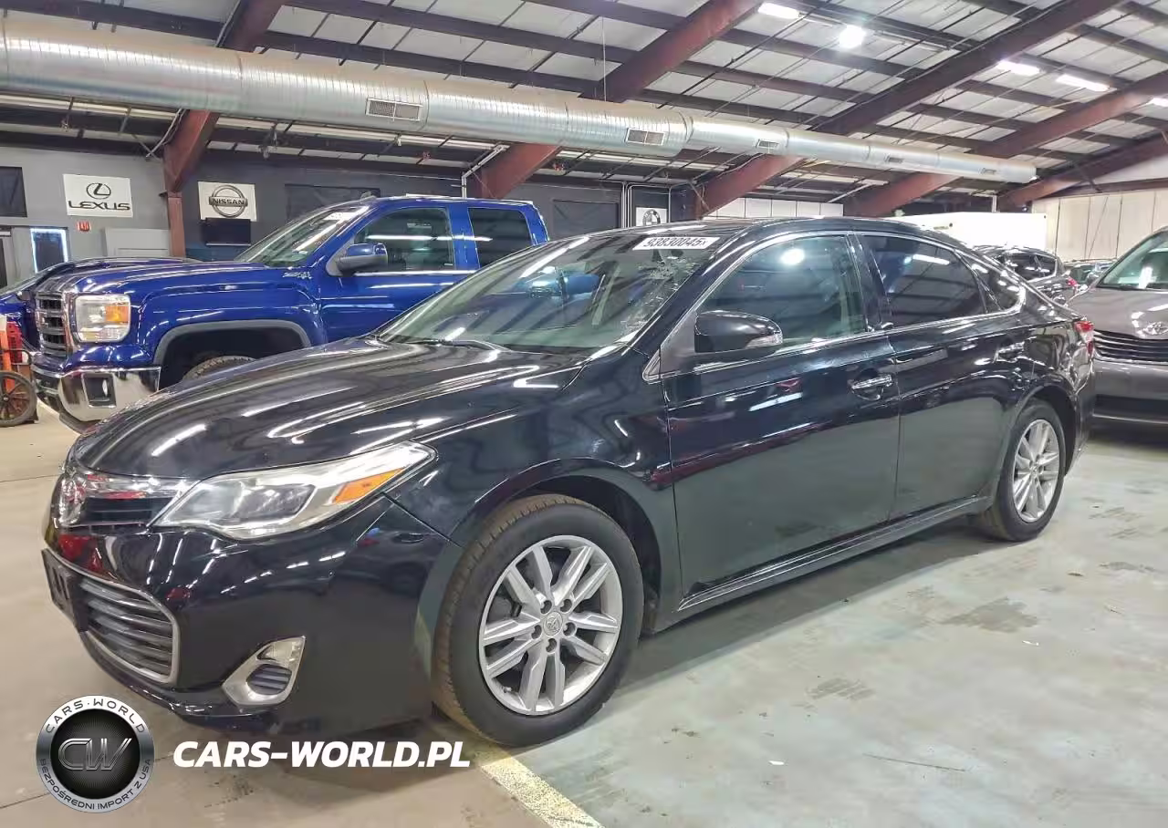 2013 Toyota Avalon Base