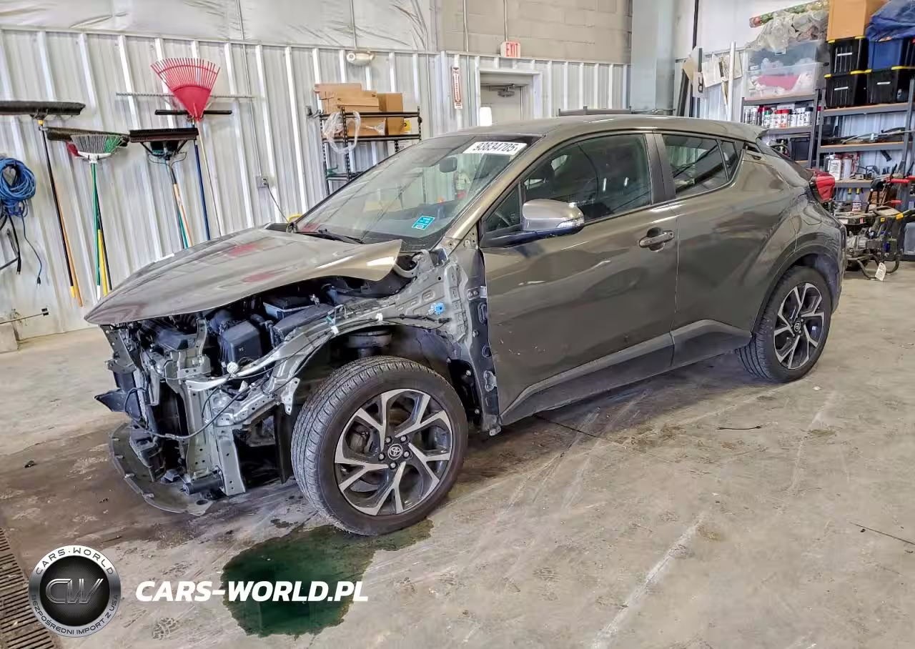 2021 Toyota C-Hr Xle