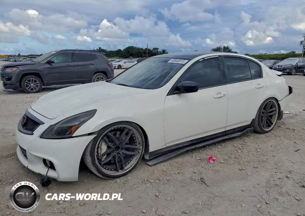 2013 Infiniti G37 Base