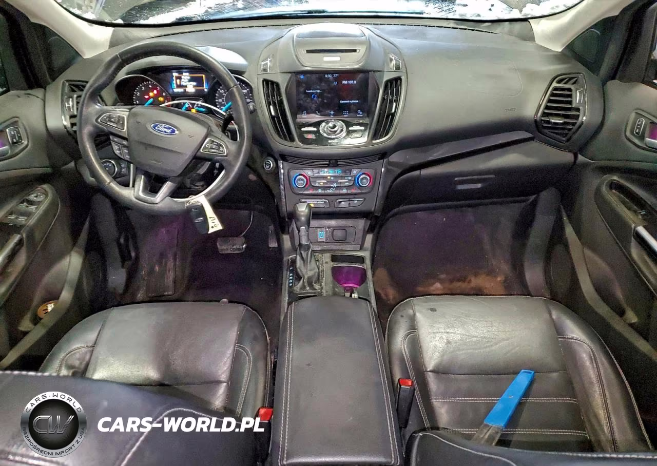 2017 Ford Escape Titanium VIN:1FMCU9J94HUD60343 - 8