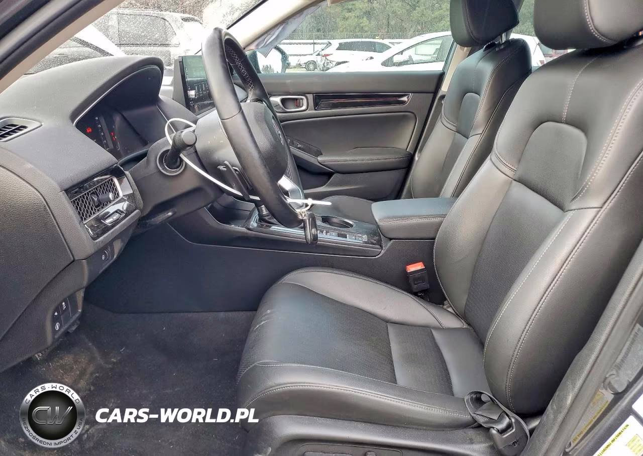 2024 Honda Civic Touring VIN:2HGFE1F92RH310930 - 7
