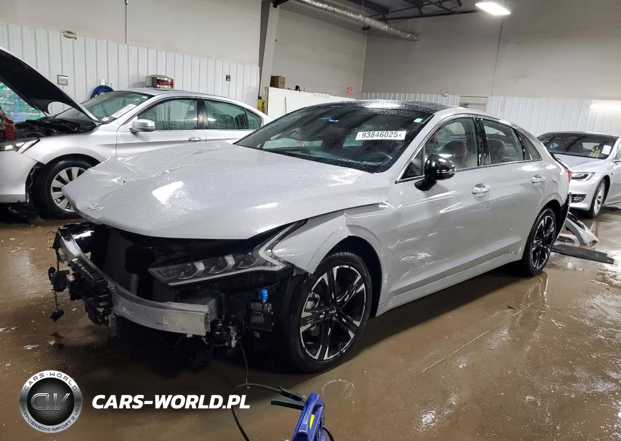 2024 Kia K5 Gt Line