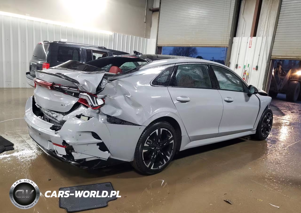 2024 Kia K5 Gt Line VIN:5XXG64J29RG238090 - 3