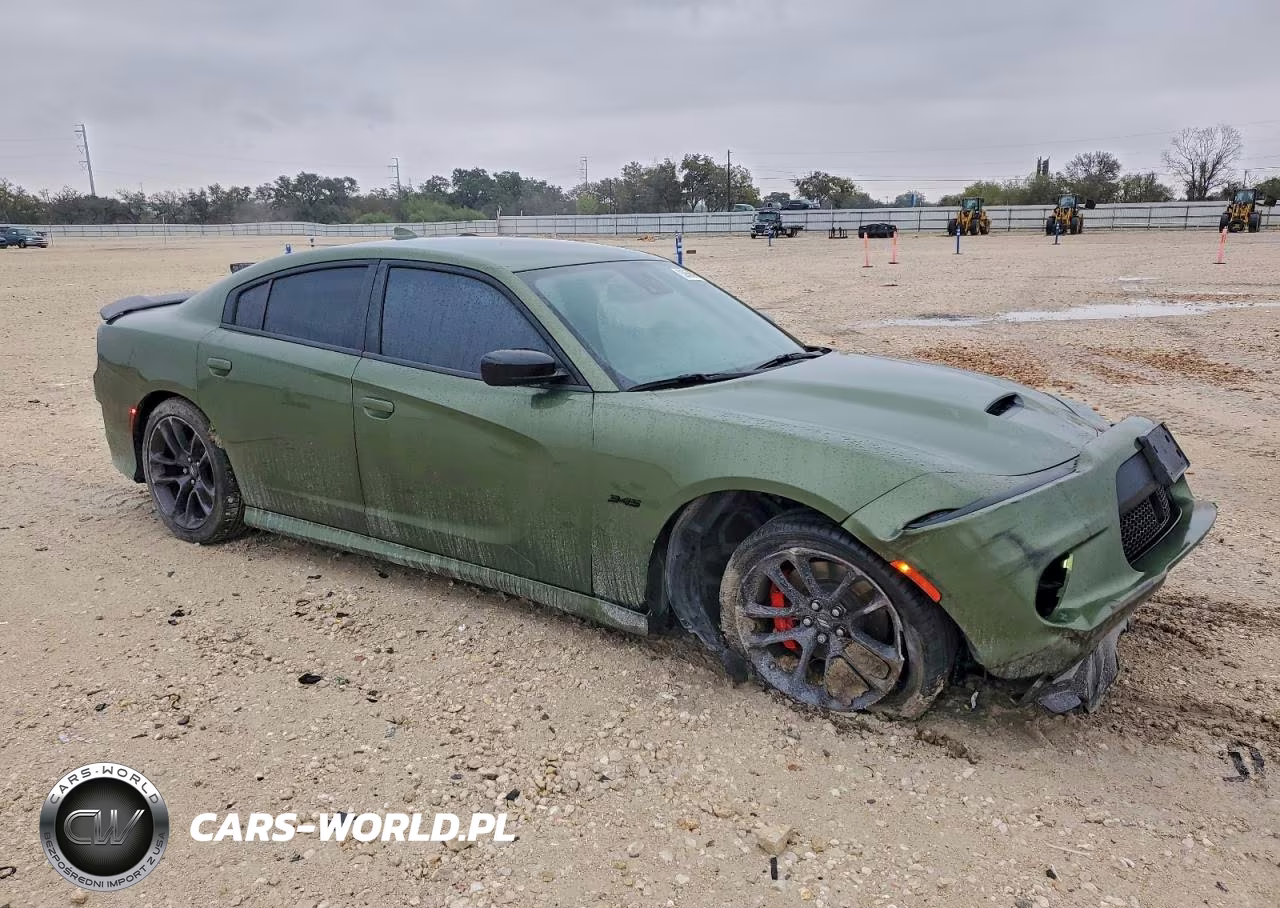 2023 Dodge Charger R-T VIN:2C3CDXCT1PH508844 - 4