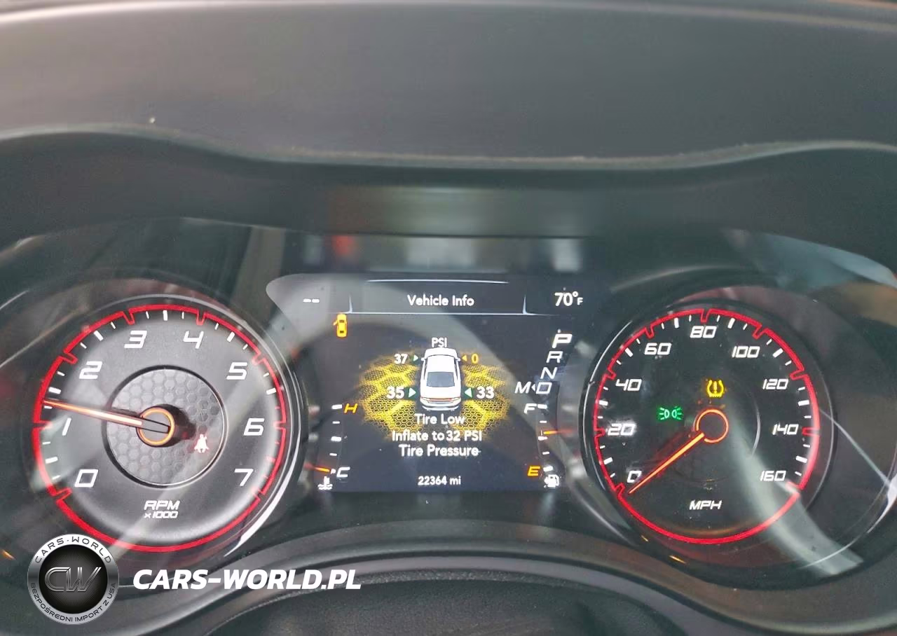 2023 Dodge Charger R-T VIN:2C3CDXCT1PH508844 - 9