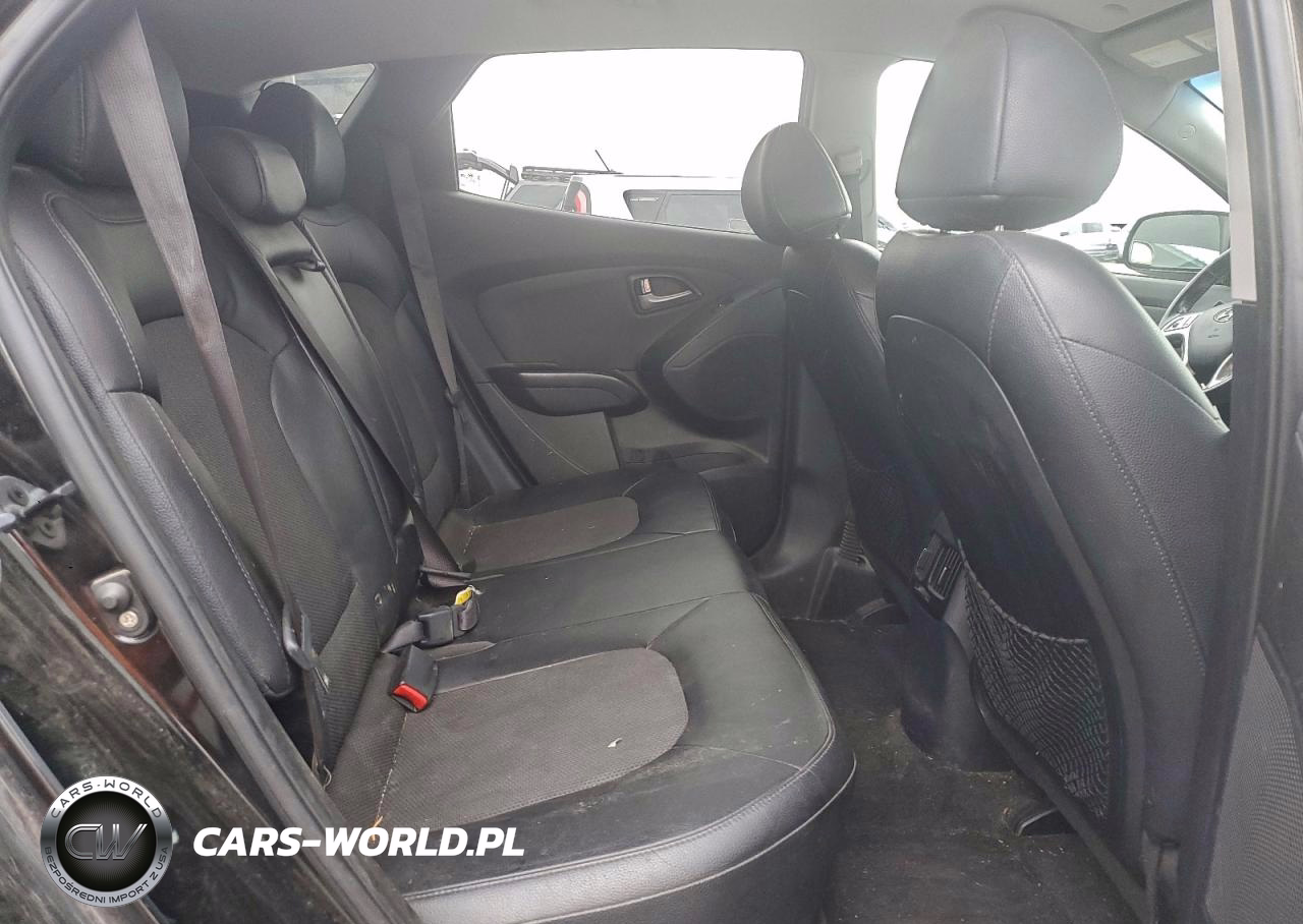 2015 Hyundai Tucson VIN:KM8JUCAG6FU115558 - 11